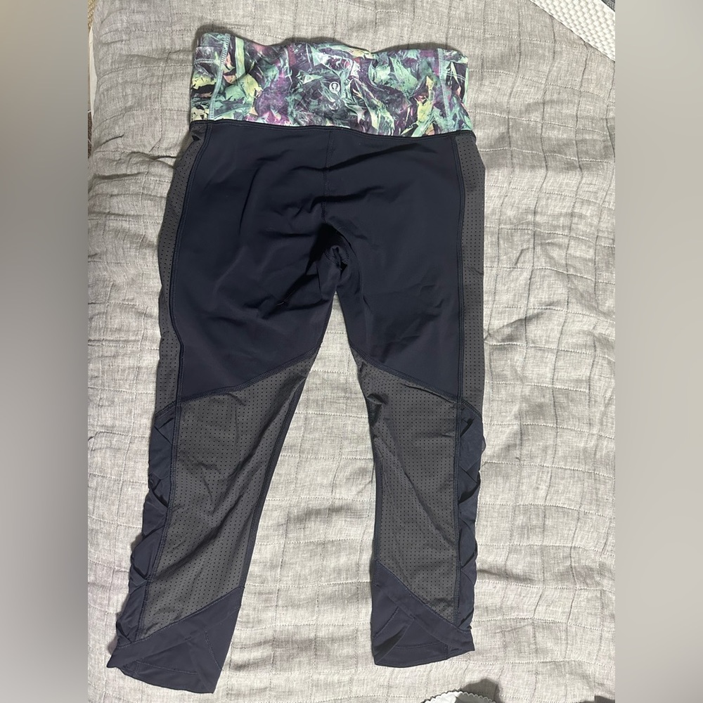 Lulu lemon leggings sz 6